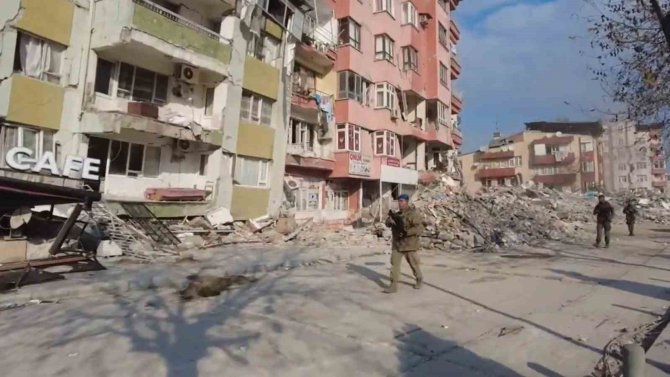 4’üncü Komando Tugayı Hatay’da Asayişi Sağlıyor