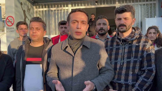 Silopi’de Deprem Bölgeleri İçin Yardım Seferberliği Devam Ediyor