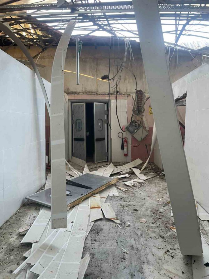 Balıkesir’de Kokoreççide Patlama: 18 Yaralı