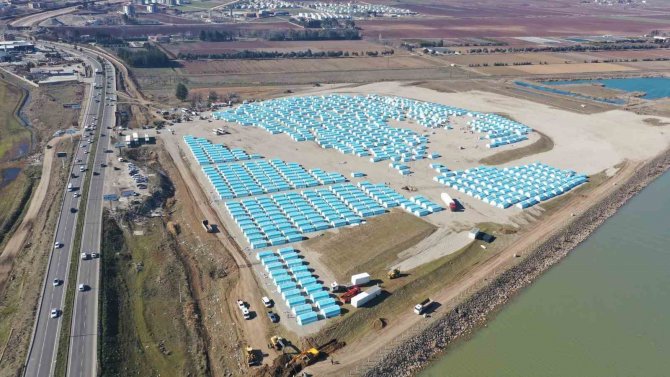 Adalet Bakanı Bekir Bozdağ: “Diyarbakır’da Vefat Sayısı 344”