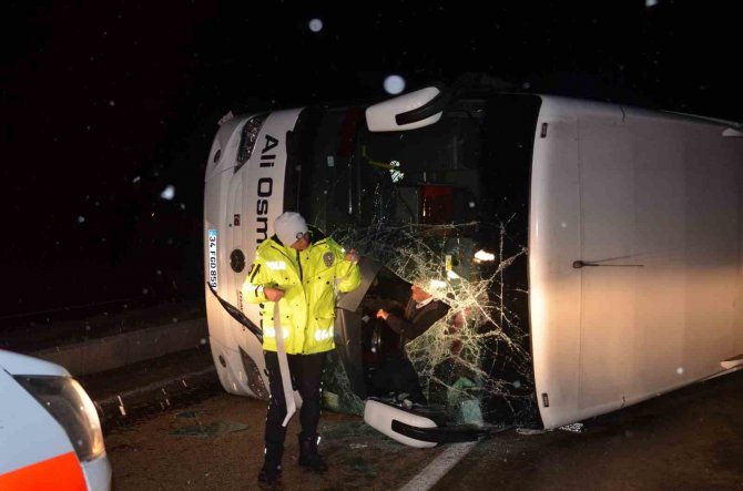 Kastamonu’da Yolcu Otobüsü Devrildi: 30 Yaralı