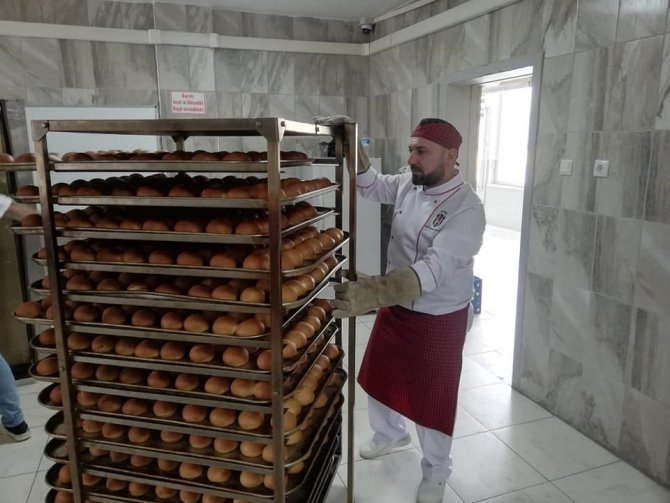 Deprem Bölgesinin Ekmek İhtiyacını Karşılamak İçin Seferber Oldular