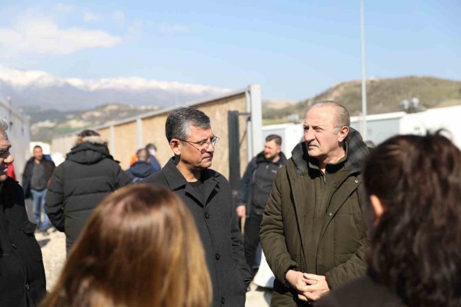 Başkan Atabay Deprem Bölgesine Gitti