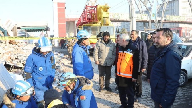 Başkan Şerifoğulları, “Yaraların En Hızlı Şekilde Sarılması İçin Çalışmalarımızı Sürdürüyoruz”