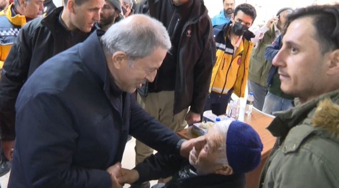 Milli Savunma Bakanı Akar Ve Sağlık Bakanı Koca’dan Hatay Kent Merkezinde İnceleme