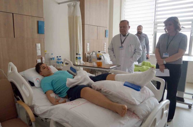 Depremzede Yıldırım: “Ayda Birkaç Kere Depremler Oluyordu, Yine Küçük Zannettik.”