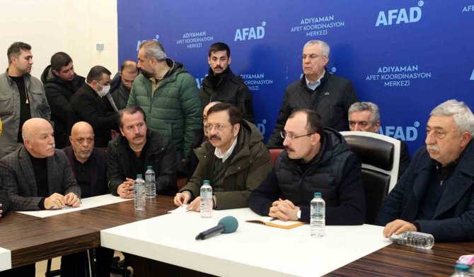 Başkan Sekmen: “Yaralarımızı Hep Birlikte Sarıyoruz”