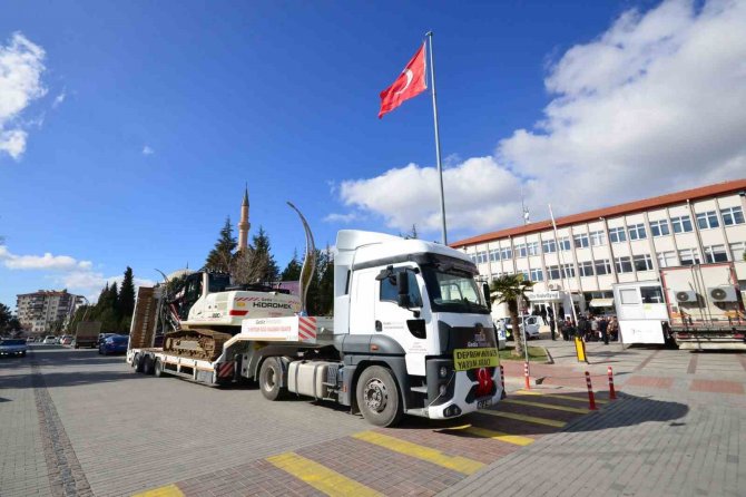Gediz’den Deprem Bölgesine Ekipman Desteği