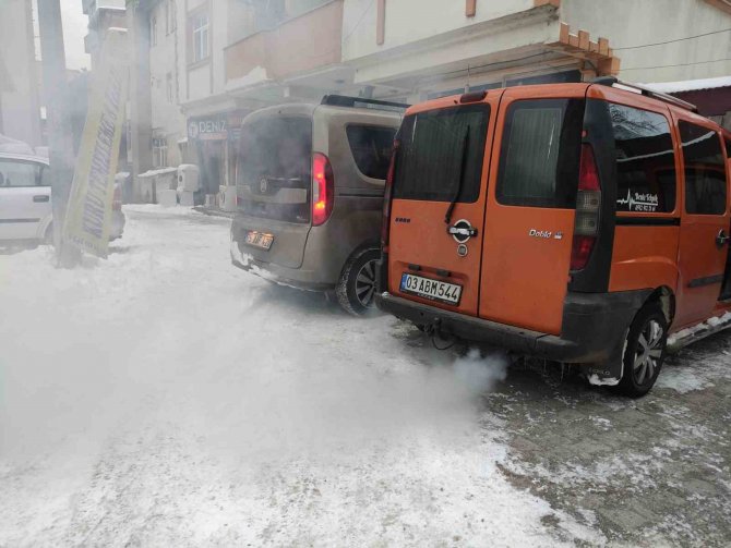 Göle’de Dondurucu Soğuklar Nedeniyle Araçlar Çalışmadı