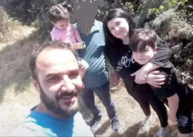 Hatay’da Depremde Hayatını Kaybeden 4 Kişilik Aile, Toprağa Verildi
