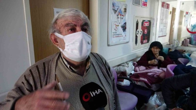 İ̇ki Depremi De Evinde Yaşayan 73 Yaşındaki Elif Teyze O Anları Anlattı
