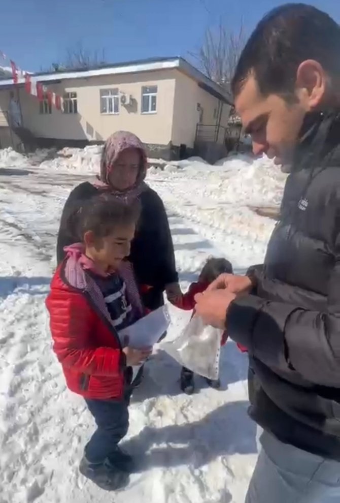 İ̇stanbul’dan Kahramanmaraşlı Kıza Duygulandıran Mektup