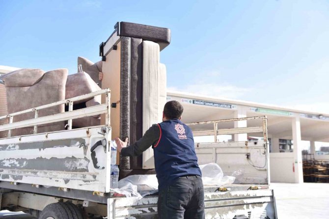Karesi Belediyesi’nden Ev Eşyası Toplama Kampanyası