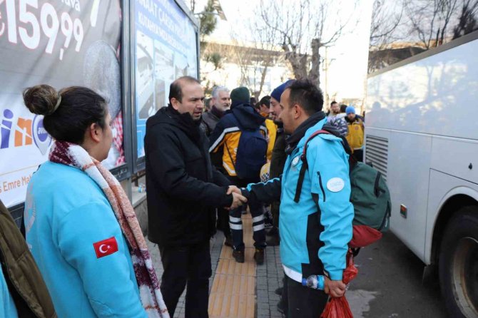 Kütahya İ̇l Sağlık Müdürlüğü Ekipleri Deprem Bölgesinden Döndü