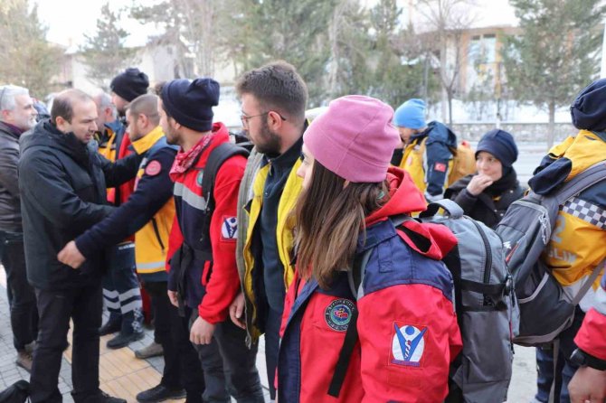 Kütahya İ̇l Sağlık Müdürlüğü Ekipleri Deprem Bölgesinden Döndü