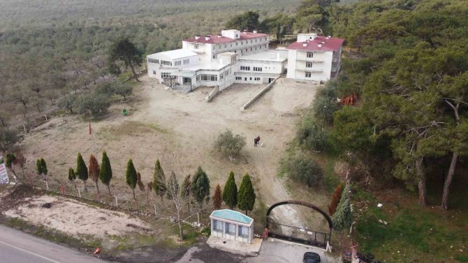Manisa’da 200 Yatak Kapasiteli Huzurevi Depremzedeler İçin Hazırlanıyor