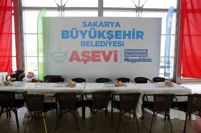 Büyükşehir’in Depremzedelere Refakati Terminalde Başlıyor