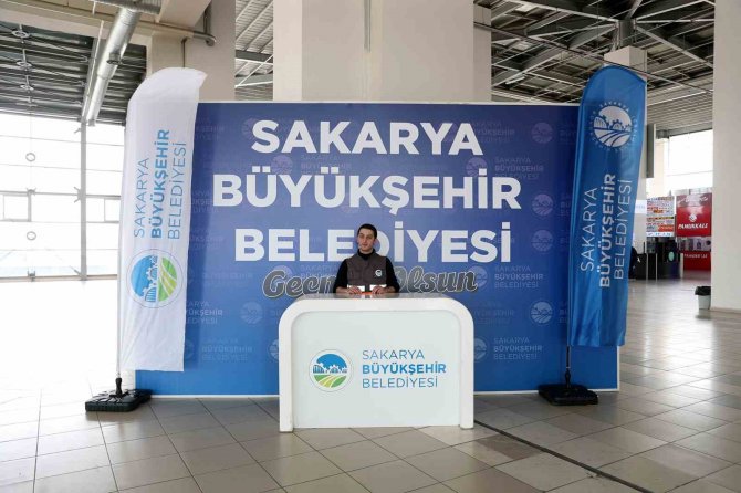 Büyükşehir’in Depremzedelere Refakati Terminalde Başlıyor