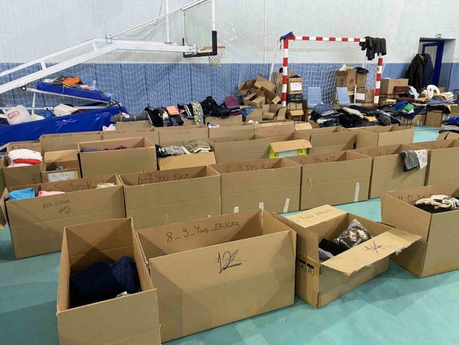 Sinop’ta Depremzedeler İçin ‘Sosyal Mağaza’ Kuruldu