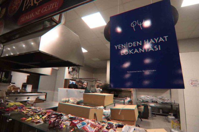 "Yeniden Hayat Lokantası" Depremin Merkez Üssünde Nefes Aldırdı