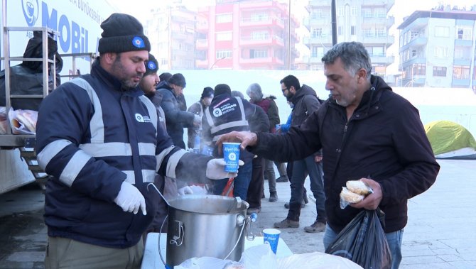 Antalya Büyükşehir Belediyesi Deprem Bölgesinde Yaraları Sarmaya Devam Ediyor