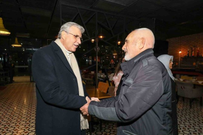 Sakarya Depremzedelere Kucak Açtı: “Burası Sizin Eviniz”