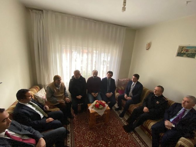 Vali İ̇lhami Aktaş, Depremde Hayatını Kaybedenlerin Ailelerine Taziyelerini İletti