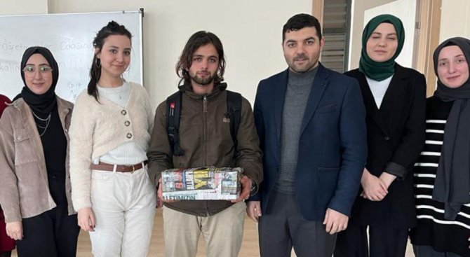 Dpü Tömer Öğrencilerinden Depremzedelere Destek