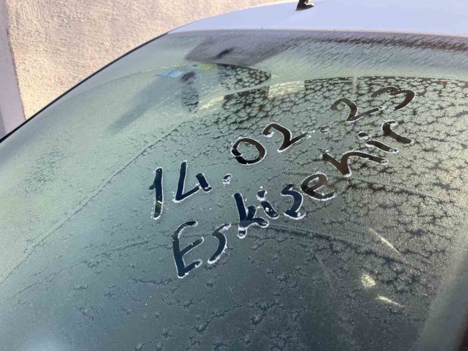 Eskişehir’de Kar Yok Buz Var