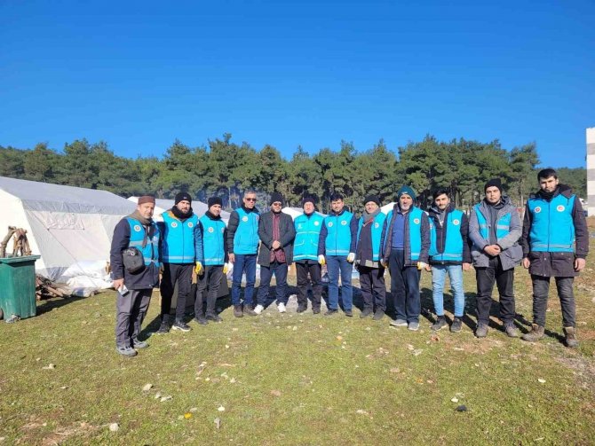 Gazipaşa İ̇lçe Müftüsü Ve 10 Din Görevlisi Deprem Bölgesinde