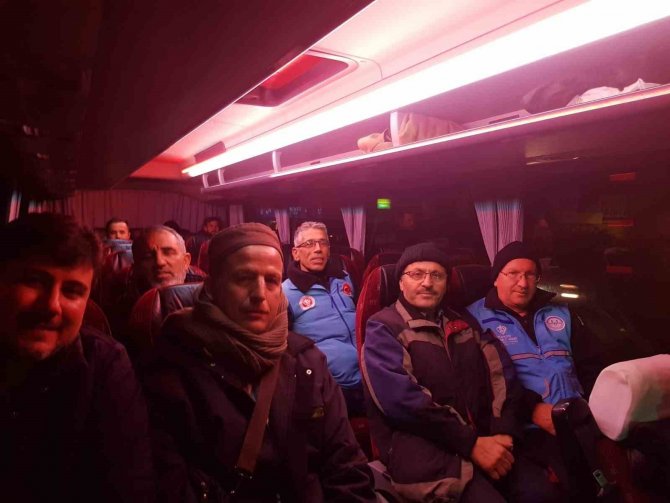 Gazipaşa İ̇lçe Müftüsü Ve 10 Din Görevlisi Deprem Bölgesinde