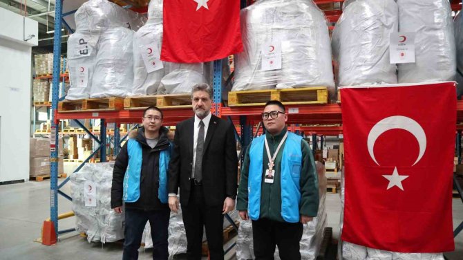 Pekin Büyükelçisi Önen: "Türkiye’ye 254 Ton Yardım Ulaştırdık"