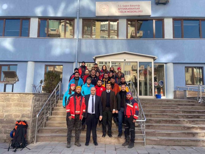Afet Bölgesine Giden İlk Sağlık Ekipleri Geri Döndü