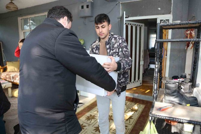 337 Depremzede Serdivan’da Misafir Ediliyor