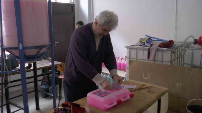 Kayseri’de ’Fabrika Okullar’ Deprem Bölgesi İçin Seferber Oldu