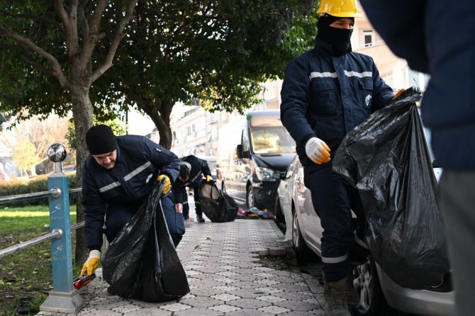 Kartepe Belediyesi Defne’de Yaraları Sarıyor