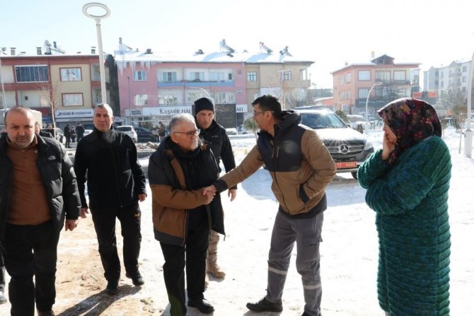 Başkan Büyükkılıç Göksun’da