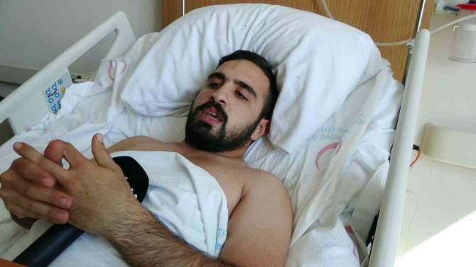 İ̇lk Depreme Evinde, İkinci Depreme Hastanede Yakalandı