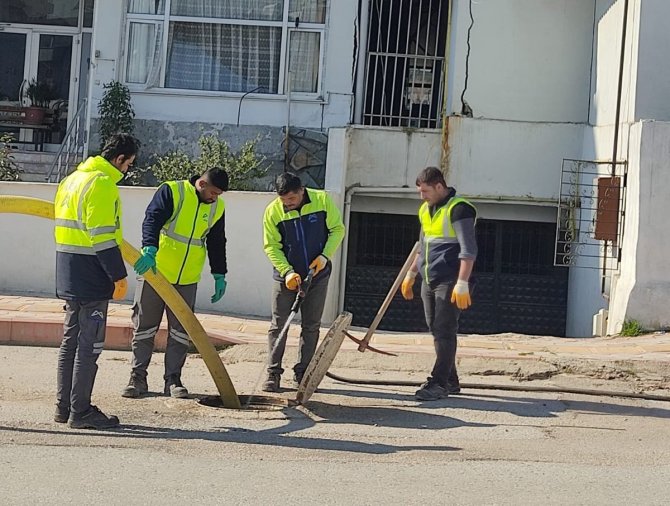 Meski̇, Adıyaman’da Depremden Zarar Gören İçmesuyu Hatlarını Onarıyor