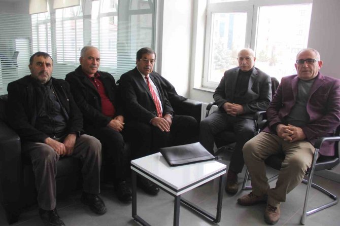 Bütün Köy Tek Yürek Olup Ceplerinde Ne Varsa Verdiler