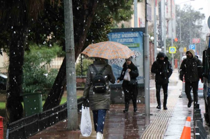 Orta Karadeniz’de Fırtına Uyarısı