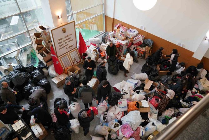 Erbaa Deprem Bölgesi İçin Seferber Oldu