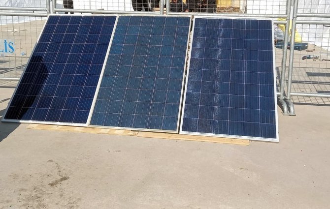 Tse Depremzedeler İçin Güneş Panelleri Kurdu