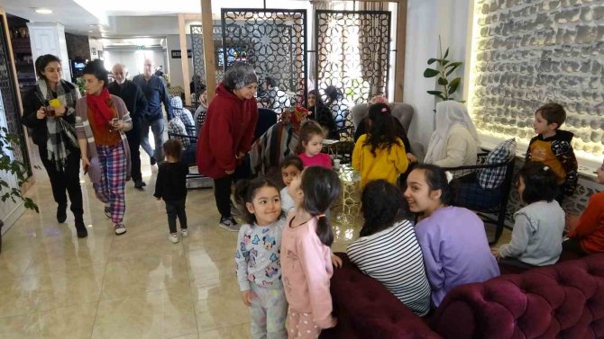 Depremzede Şevli: “Çok Dehşet Verici Bir Şeydi”