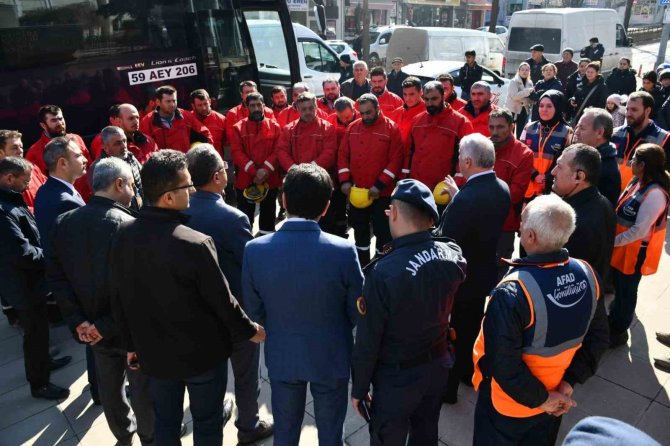 Tekirdağlı Madenciler Görevlerini Tamamlayıp Şehre Döndü