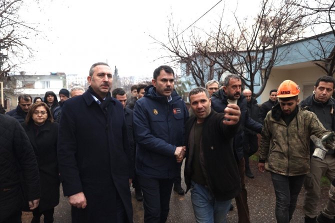 Bakan Kurum: “Toki̇’mizle Tüm Birimlerimizle İnşa Faaliyetlerini Yürüteceğiz"