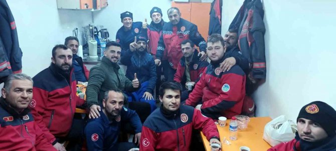 Sakaryalı Ekiplerce Enkazdan Kurtarılmıştı Uğur Arslan’a Tepkisi Çok Sert Oldu