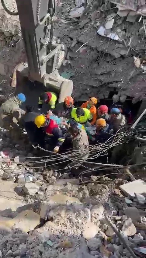 227’nci Saatte Umutlar Tekrar Yeşerdi