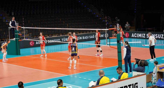 Fenerbahçe Opet, Cev Şampiyonlar Ligi’nde Play-off Etabına Yükseldi