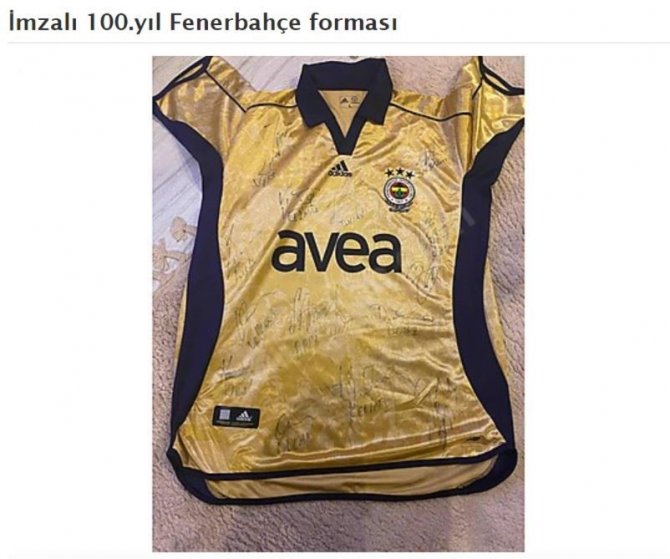 Taraftarlar Depremzedeler İçin Futbolcu İmzalı Formalarını Satışa Çıkardı